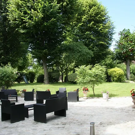 普瑞梅罗斯住宿加早餐旅馆 4* Arcis-sur-Aube